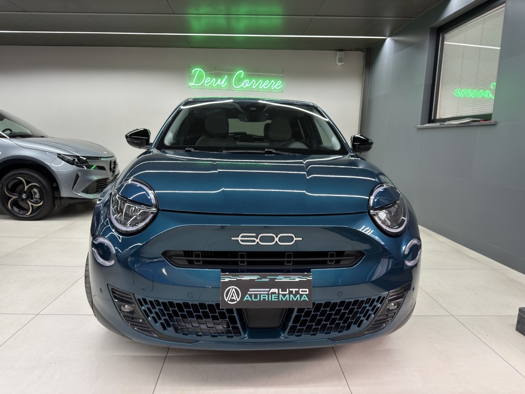FIAT 600 1200 HYBRID 110 CV LA PRIMA